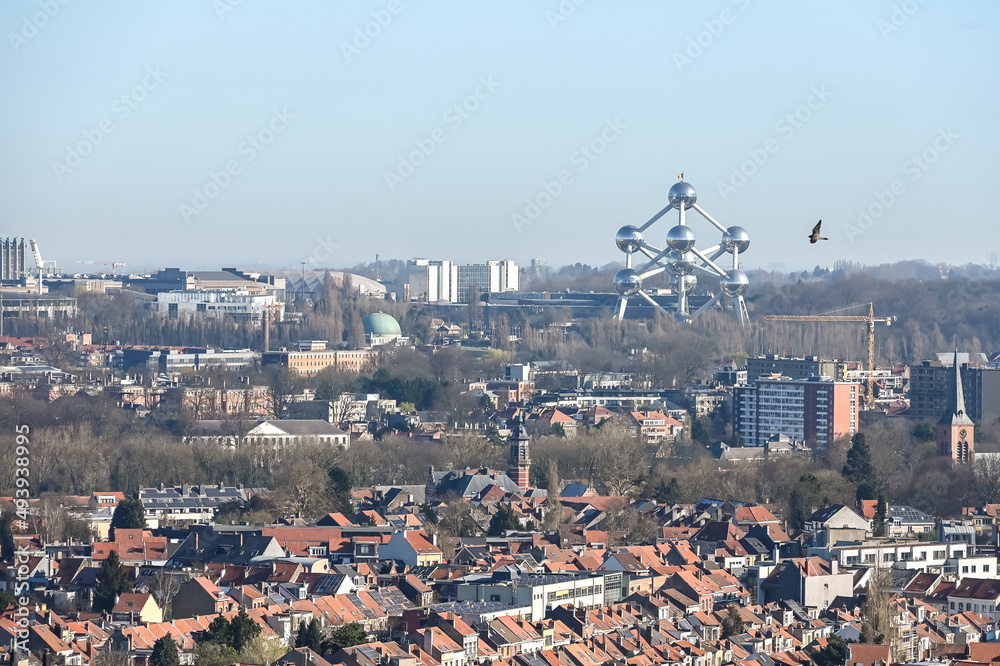 Ταπετσαρία Belgique Bruxelles panorama ville pollution environnement carbone immobilier Ato