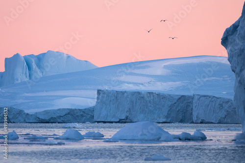 Foto formas y texturas de icebergs extremos en el circulo polar artico