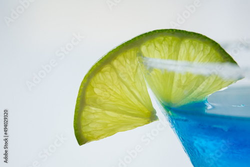 Decoration of drinks with lemon - Decoración de bebidas con limón