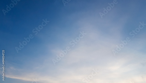 Fototapeta Naklejka Na Ścianę i Meble -  Beautiful Cloudy and Blue Sky . 
