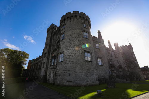 Canvas Print Beautiful shot of the Kilkenny Castle in Dublin, Ireland