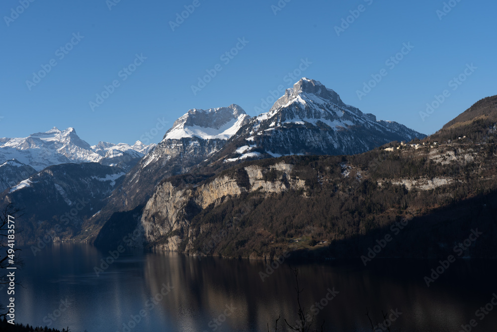 Rütli is synonymous, for all Swiss people, with the founding history of Switzerland. On August 1, 1291, now celebrated as Swiss National Holiday, the three original cantons, Uri, Schwyz, Unterwalden