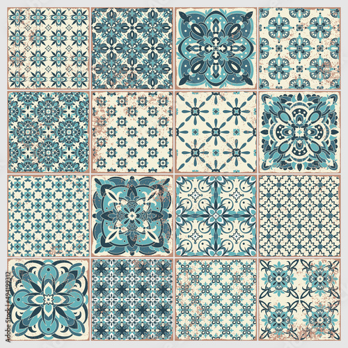 Traditional ornate portuguese tiles azulejos. Vintage pattern for textile design. Geometric mosaic, majolica. Seamless geometric pattern. Vector decorative background. Vintage floral pattern.