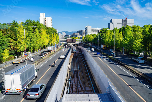 大阪桃山台・国道423号新御堂筋の通る街並み　豊中市と吹田市の境界