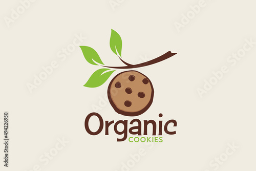 organic cookie logo with a cookie hanging like a fruit.