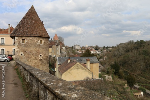Vue d ensemble de Avallon  ville de Avallon  d  partement de l Yonne  France