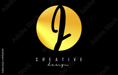 Golden Letters OI Logo with a minimalist design. Letters O and I with geometric and handwritten typography.