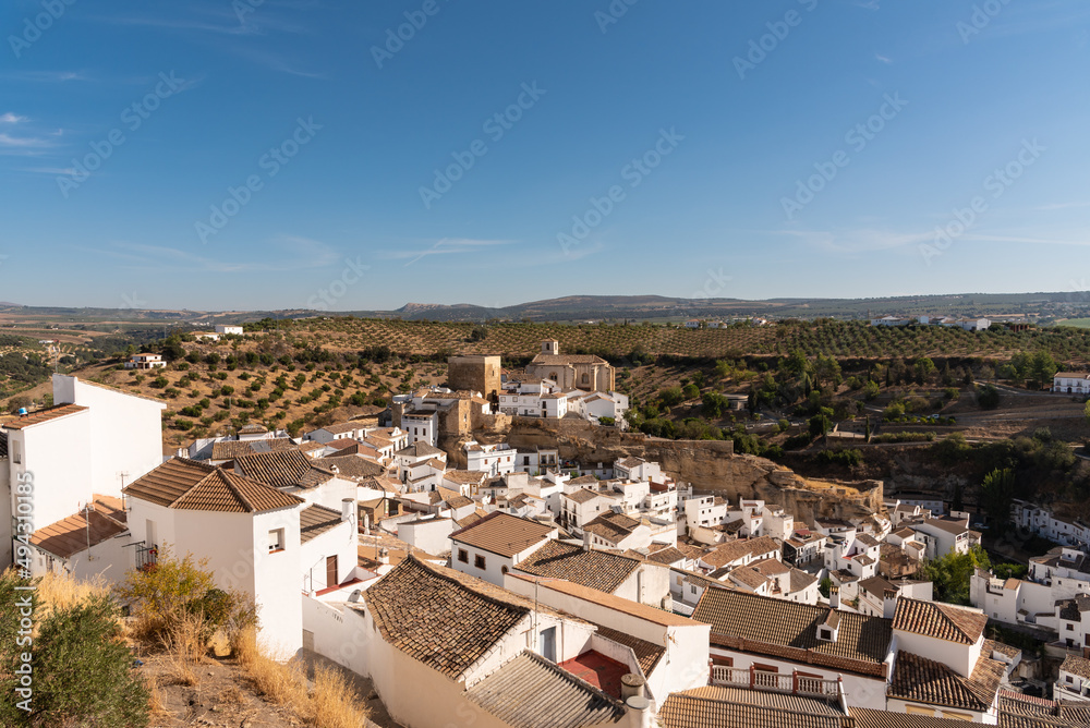 Scenic view of the beautiful andalusian white town of Setenil de las Bodegas in the Natural Park of Grazalema mountain range at daylight, Cadiz province, Andalusia, Spain