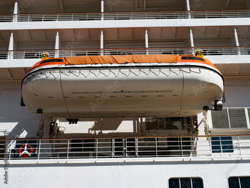 Ballade à Bordeaux. Architecture, port, pont et bâtiments. 
