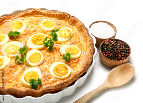 Homemade egg quiche in cera...
