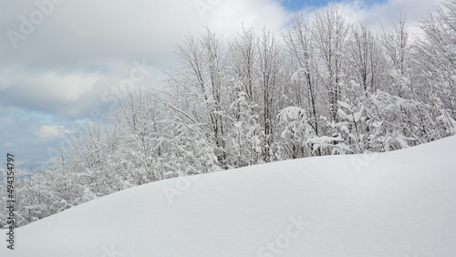 Snow scene at Kartepe Mountain, Izmit, Turkey © Shin sangwoon