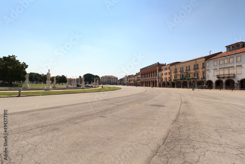 Wallpaper Mural Large square Prato della Valle with canal and statues in Padua, Italy Torontodigital.ca