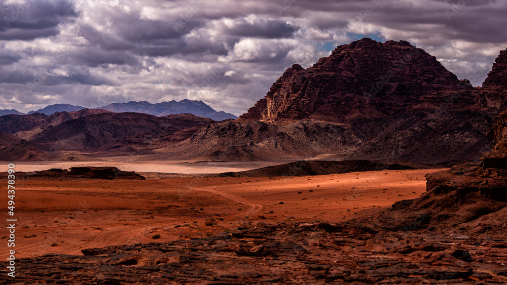 Naklejka premium An outstanding desert-mountain landscape. Wadi Rum Protected Area, Jordan.