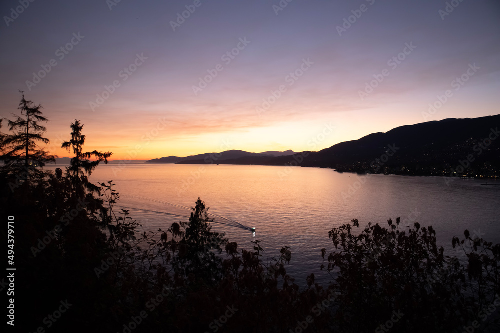 Fototapeta premium Lions Gate Sunset Shot
