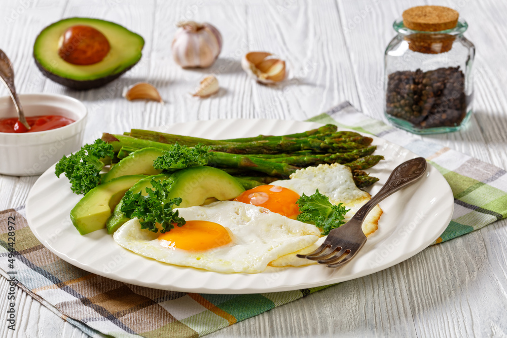 roast asparagus, ripe avocado and fried eggs roast asparagus, ripe avocado and fried eggs