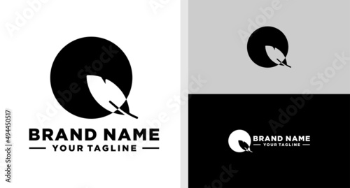 LETTER Q LOGO QUILL NEGATIVE SPACE EDITABLE