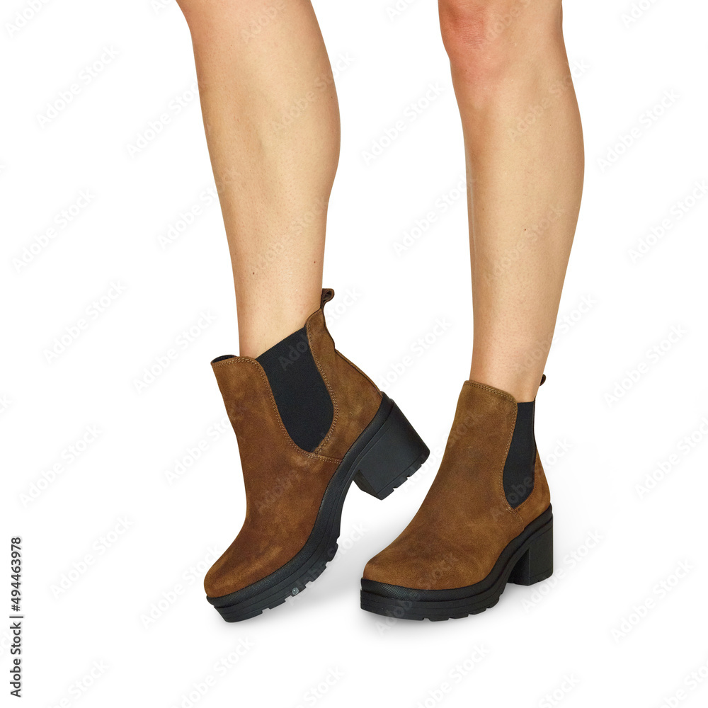 Women's Fashion Shoe Styles Worn by Model Women's Fashion Shoe Styles Worn by Model