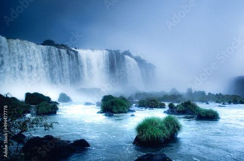 Les chutes d Iguazu en argentine et au br  sil 