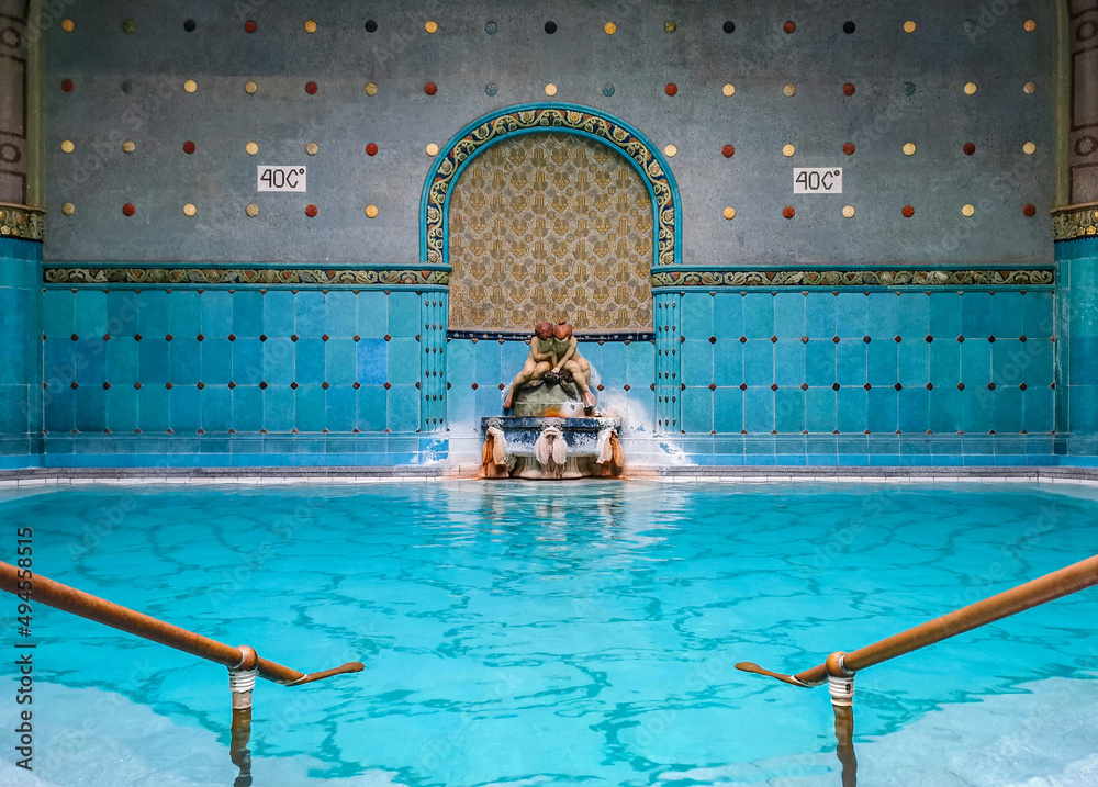 Obraz premium Spectacular blue thermal pool at Gellert Spa in Budapest, Hungary.