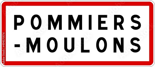 Panneau entr  e ville agglom  ration Pommiers-Moulons   Town entrance sign Pommiers-Moulons