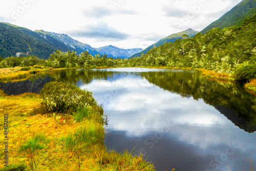 Fototapeta Naklejka Na Ścianę i Meble -  Lake - New Zealand