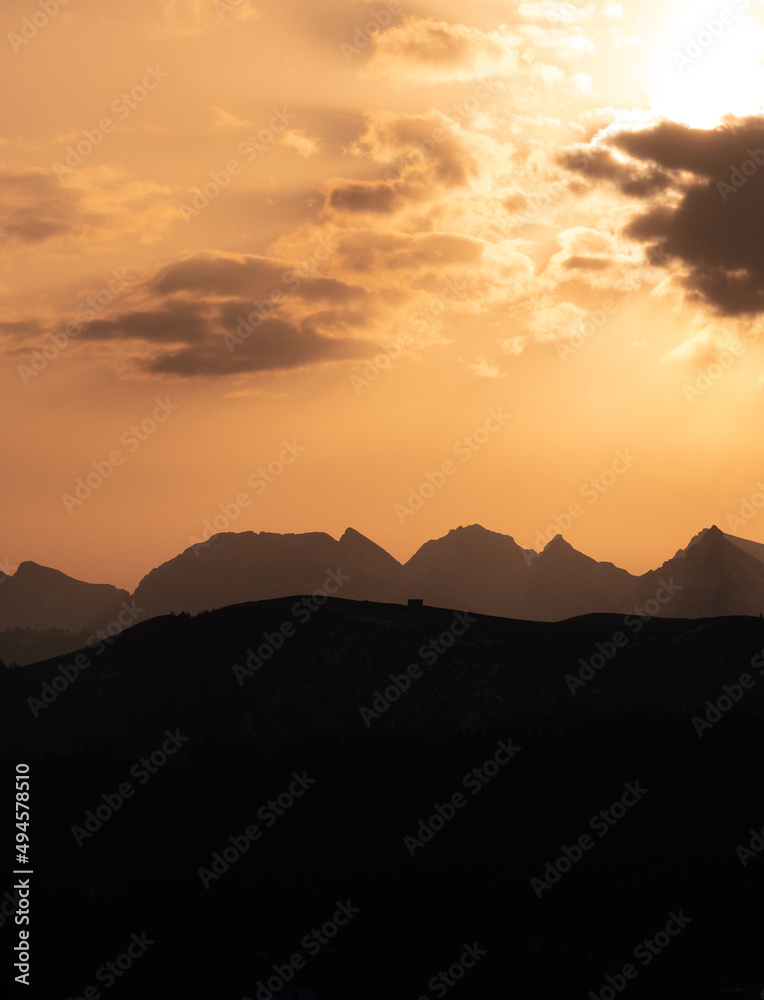 Obraz premium Sunrise Silhouette