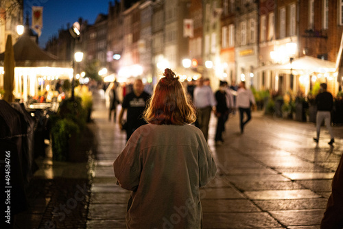 people walking in the city © B.Tkaczyk