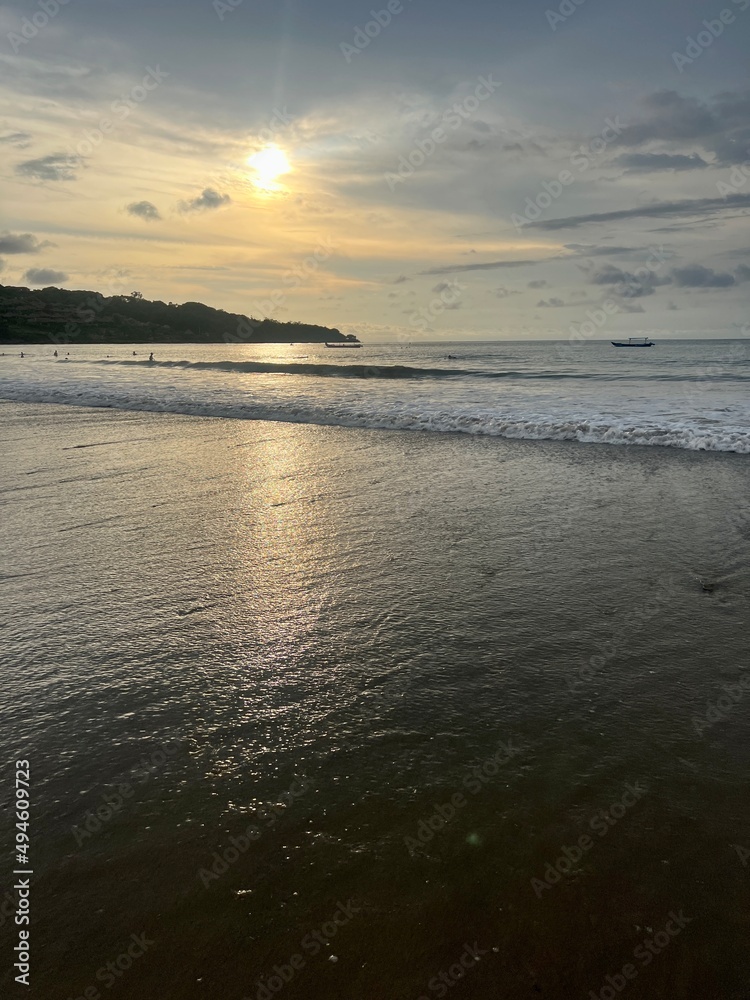 Obraz premium sunset on the beach