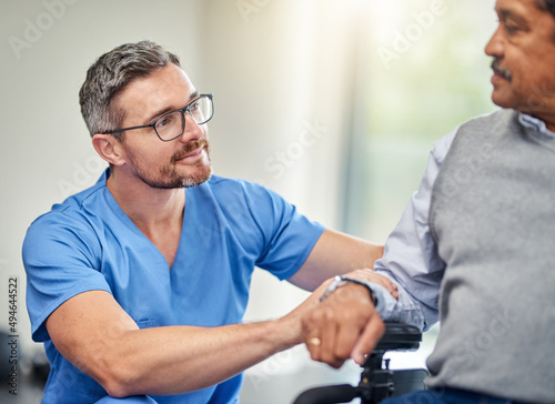 Cuadro en lienzo Hes the doctor to depend on when movement becomes limited
