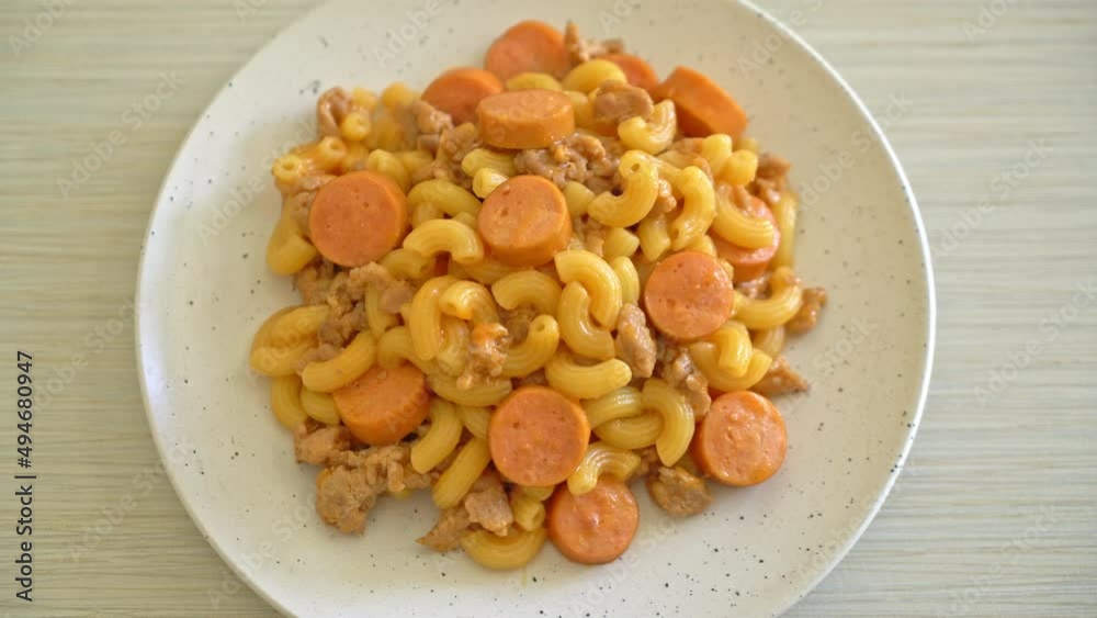 macaroni with sausage and minced pork macaroni with sausage and minced pork
