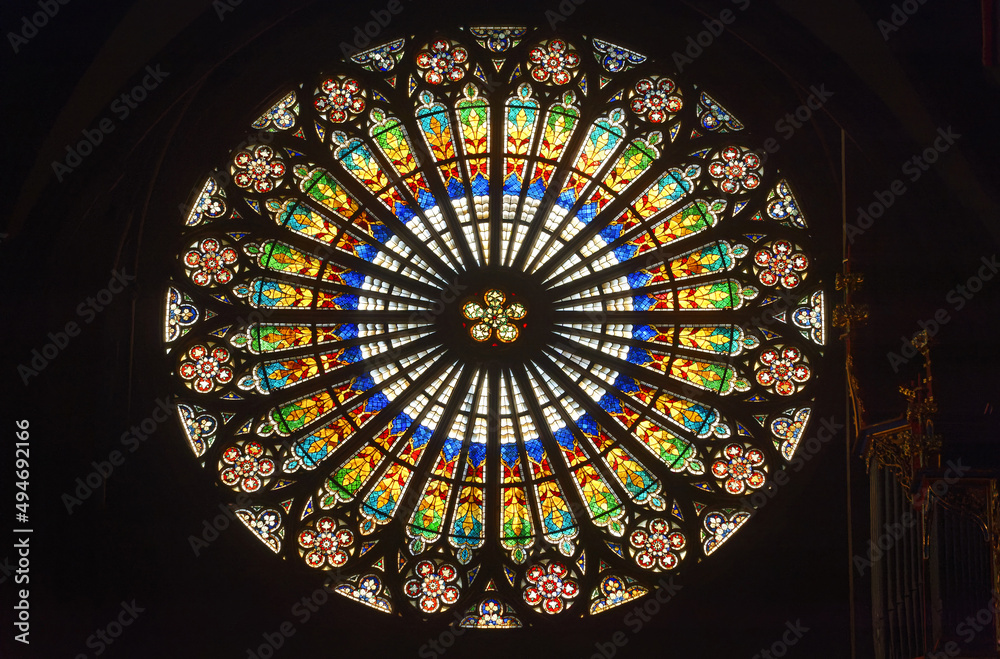Obraz premium Strasbourg, France - May 22, 2017: Our Lady Cathedral, Interior, Rose Window, Strasbourg, Alsace, Bas-Rhin Department, France
