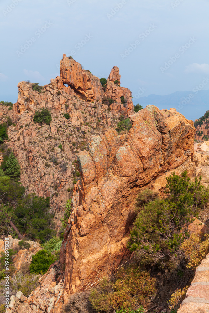 Fototapeta premium Summer mountain landscape with red rocks