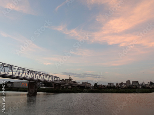 Wallpaper Mural 夕方の鉄橋 Torontodigital.ca