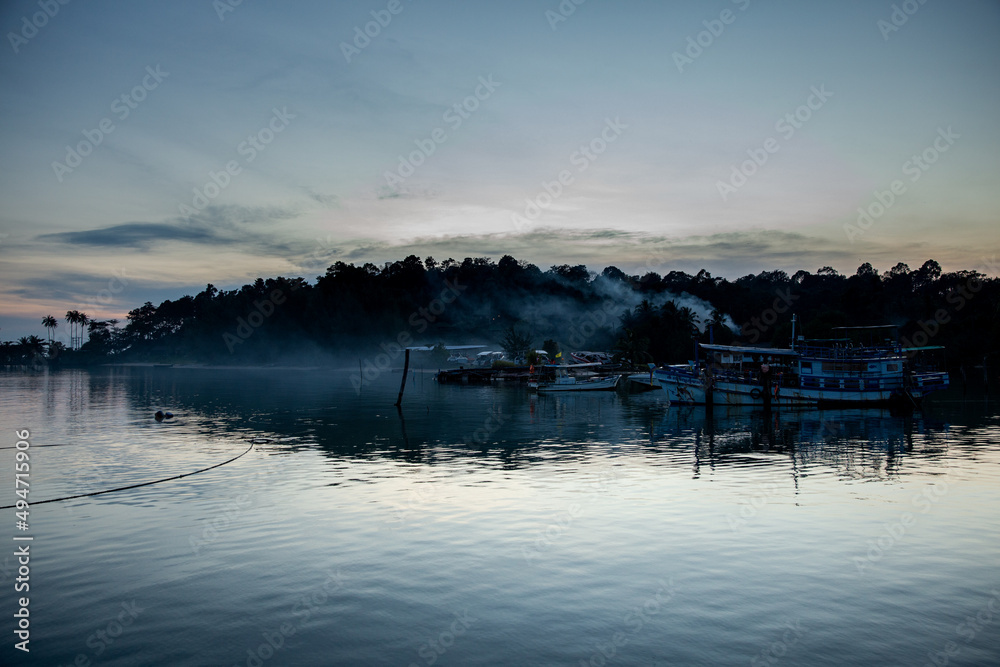 Fototapeta premium boat comeback home after work