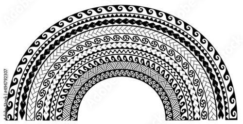 Konstfotografi Maori geometric pattern tattoo design texture half moon headband simple