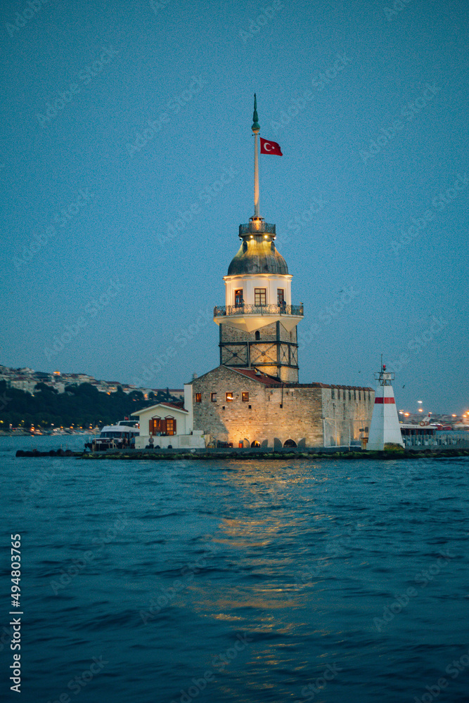 Photograph of the Maiden's Tower in Istanbul Turkey