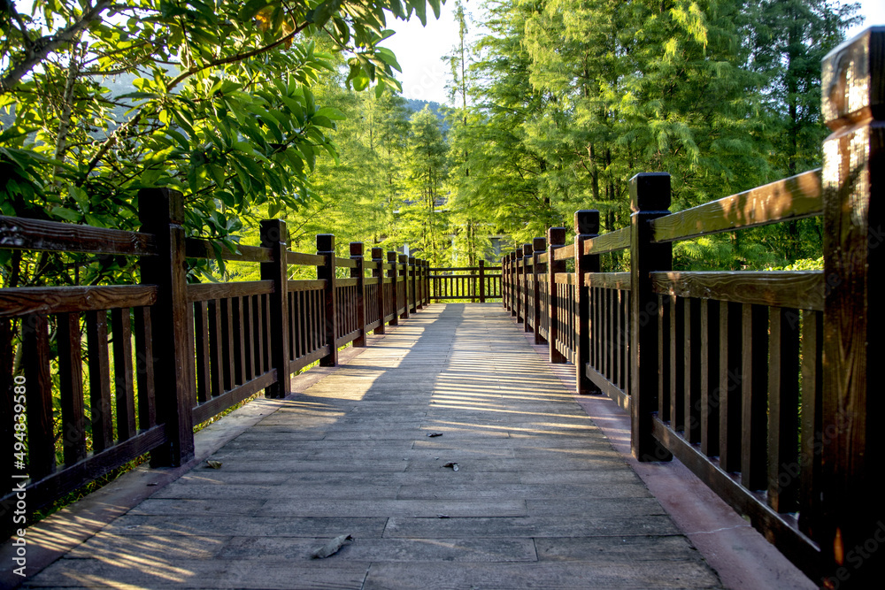 Jiangmen xinhui rock scenic area road of lakes and mountains