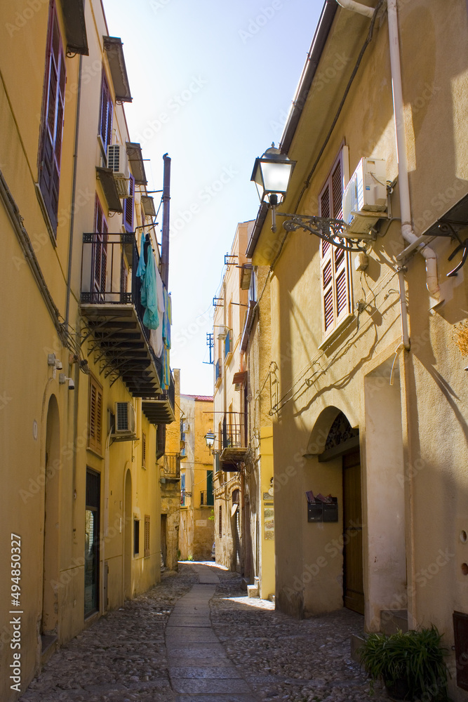 Fototapeta premium Architecture of Old Town in Monreale, Sicily, Italy 