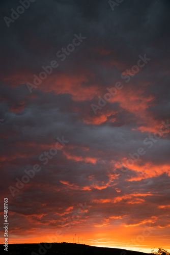 Fototapeta Naklejka Na Ścianę i Meble -  dramatic red sky at sunset