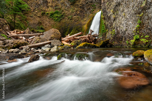 Closeup of Wahclella Falls photo