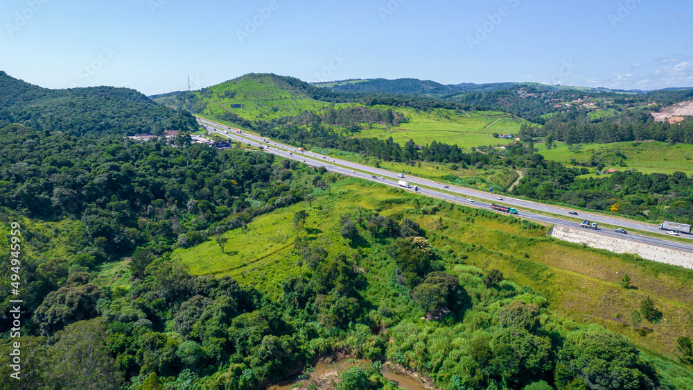 aerial view of the Presidente Castello Branco Highway.