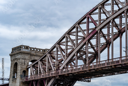 Hell’s Gate Bridge - New York, NY © RebeccaDunnLevert