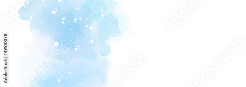 水彩テクスチャの背景素材 ブルー 夏イメージ 横長