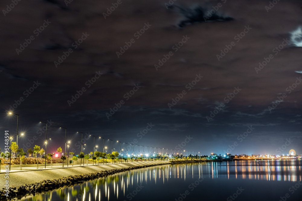 Fototapeta premium Tunis Lake by night