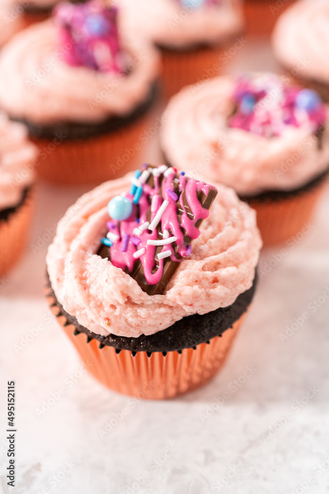 Chocolate strawberry cupcakes