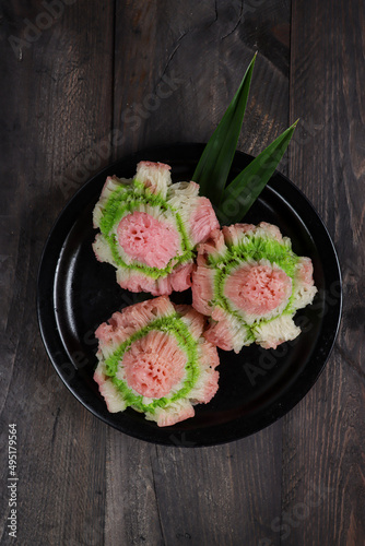 Carabikang or cara bikang cake is an Indonesian traditional cake made from rice flour. shaped like a blooming flower.