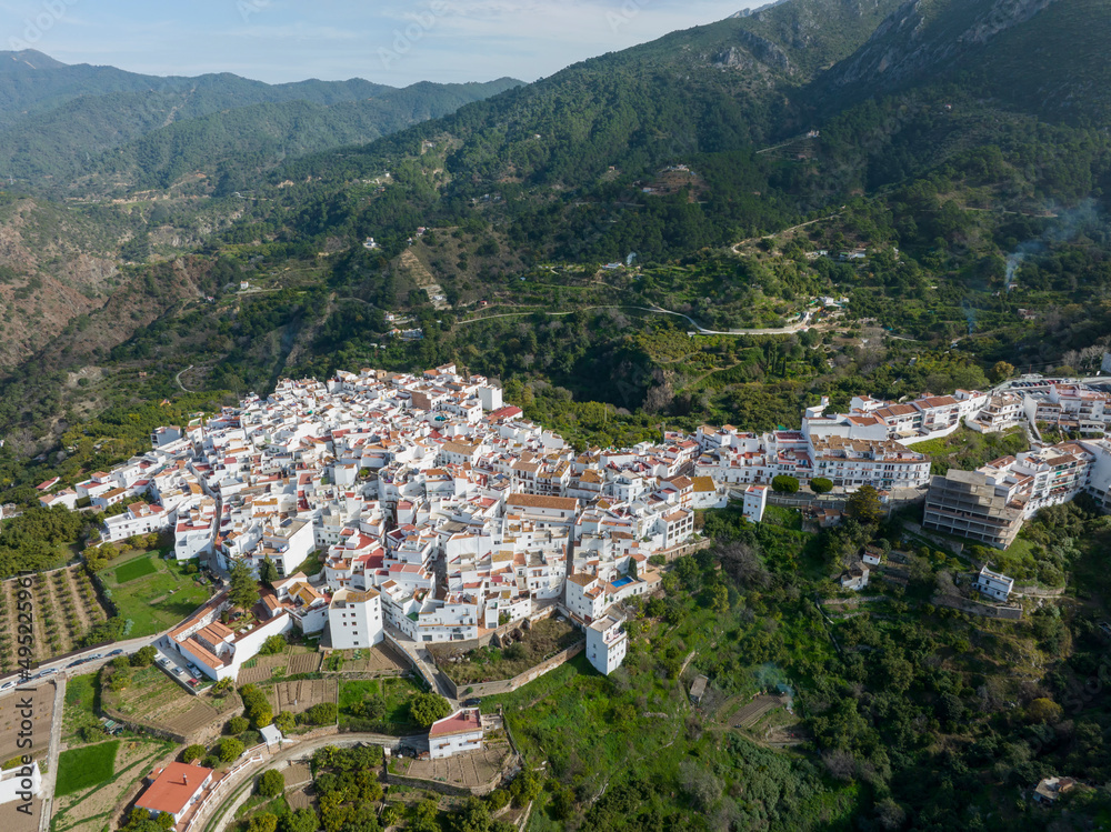 bonito pueblo de la provincia de Málaga, Istán