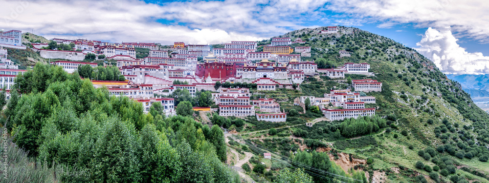 Ganden Monastery located at the top of Wangbur Mountain is one of the 