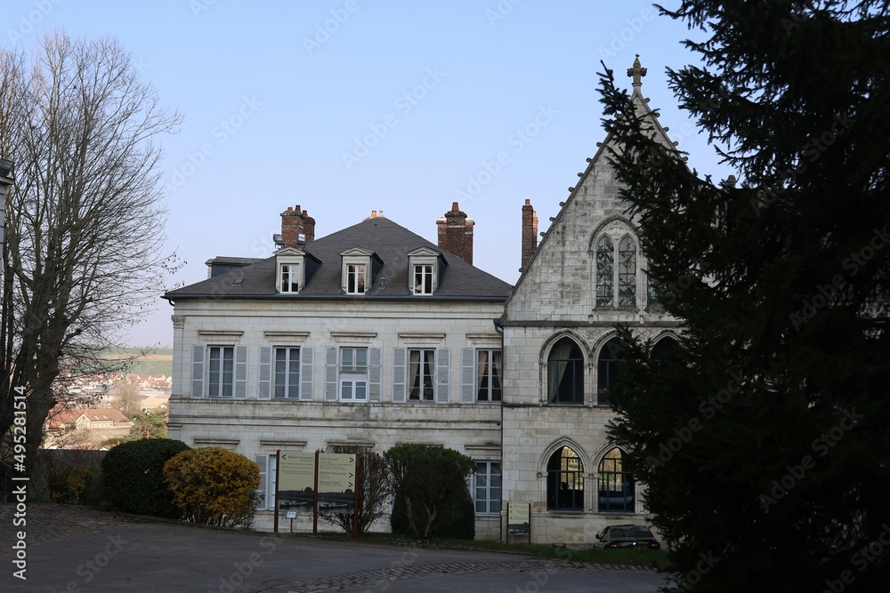 La préfecture de l'Yonne, vue de l'extérieur, ville de Auxerre, département de l'Yonne, France