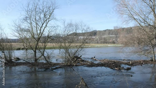 Frühjahrshochwasser der Saale am Porstendorfer Wehram  photo